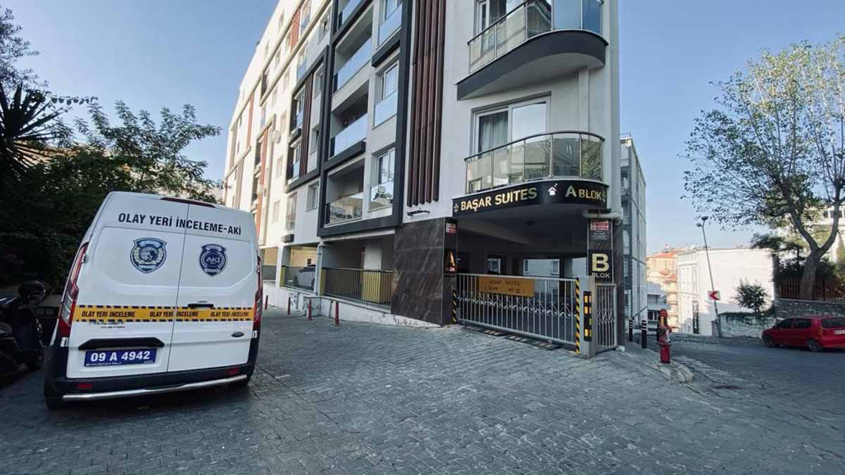 YALNIZ YAŞADIĞI EVİNDE ÖLÜ BULUNDU