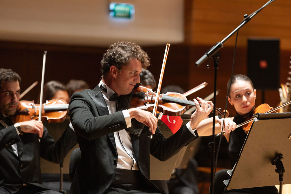 100 YILLIK TARİHİ BANDODAN 100. YIL KONSERİ