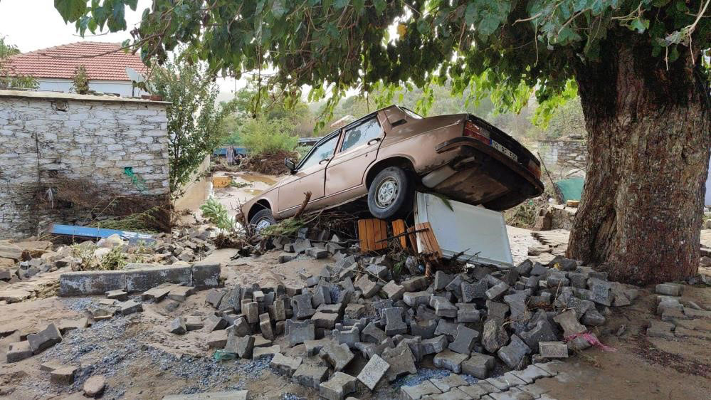 AYDIN VALİLİĞİ AÇIKLADI: 64 KONUT SELDE ZARAR GÖRDÜ