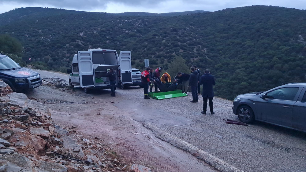 KATİL ZANLISI, ANNEYİ 3, KIZINI 2 KURŞUNLA ÖLDÜRÜP YURT DIŞINA KAÇMIŞ