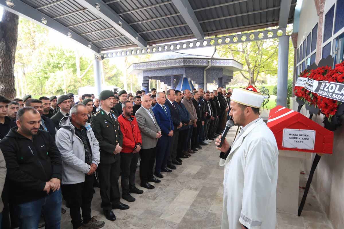 KIBRIS GAZİSİ SON YOLCULUĞUNA UĞUNLANDI