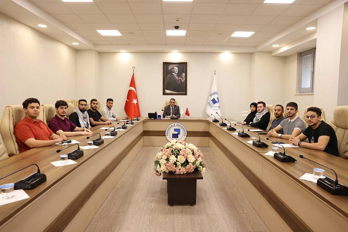 PAÜ’DE İSRAİL MENŞEİLİ ÜRÜN SATIŞI YASAK!