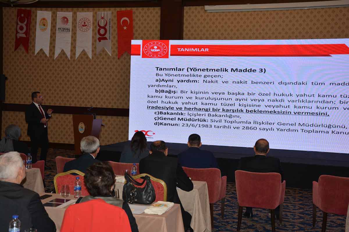 135 STK ÇALIŞTAYDA BULUŞTU