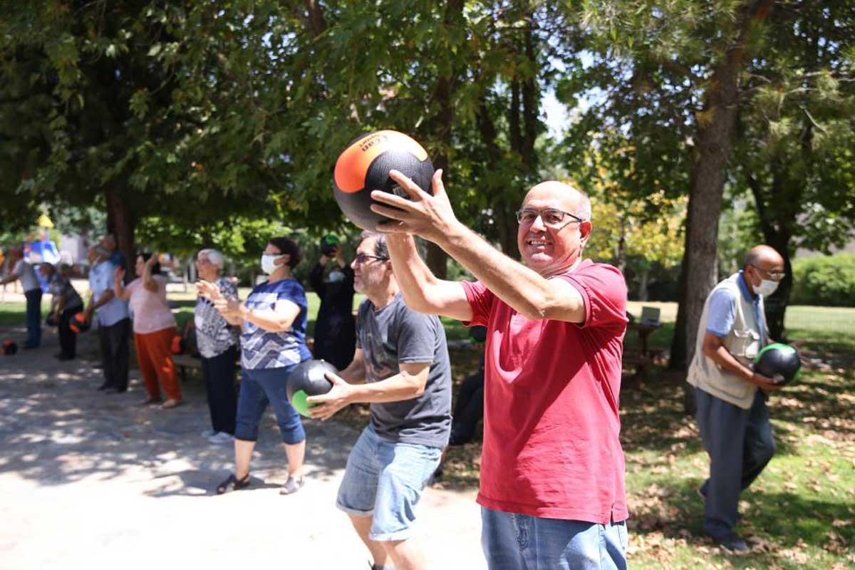 BU KURSLAR BÜYÜKLER İÇİN