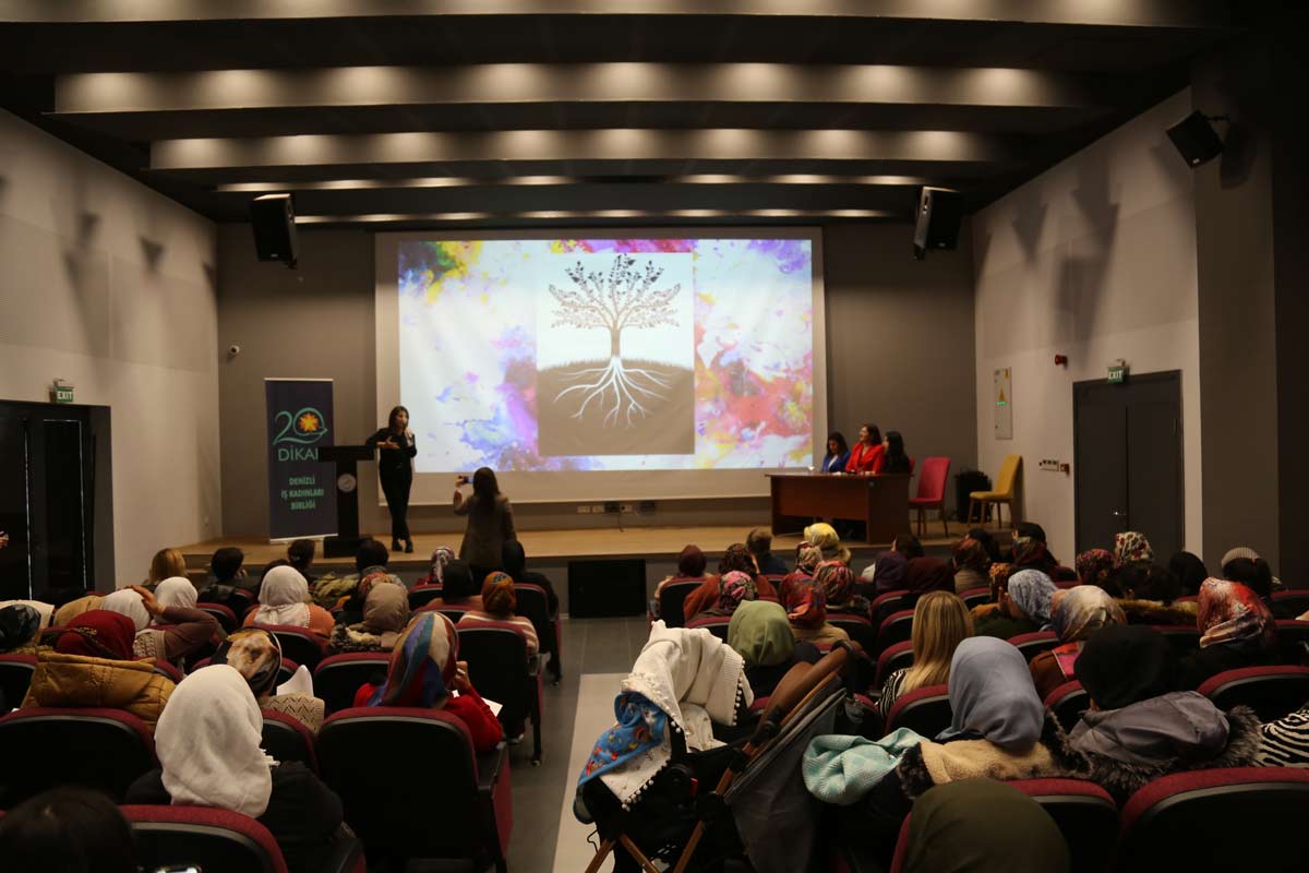ÇAMELİ’NDE KADINLARA ÇOCUK SAĞLIĞI EĞİTİMİ VERİLDİ