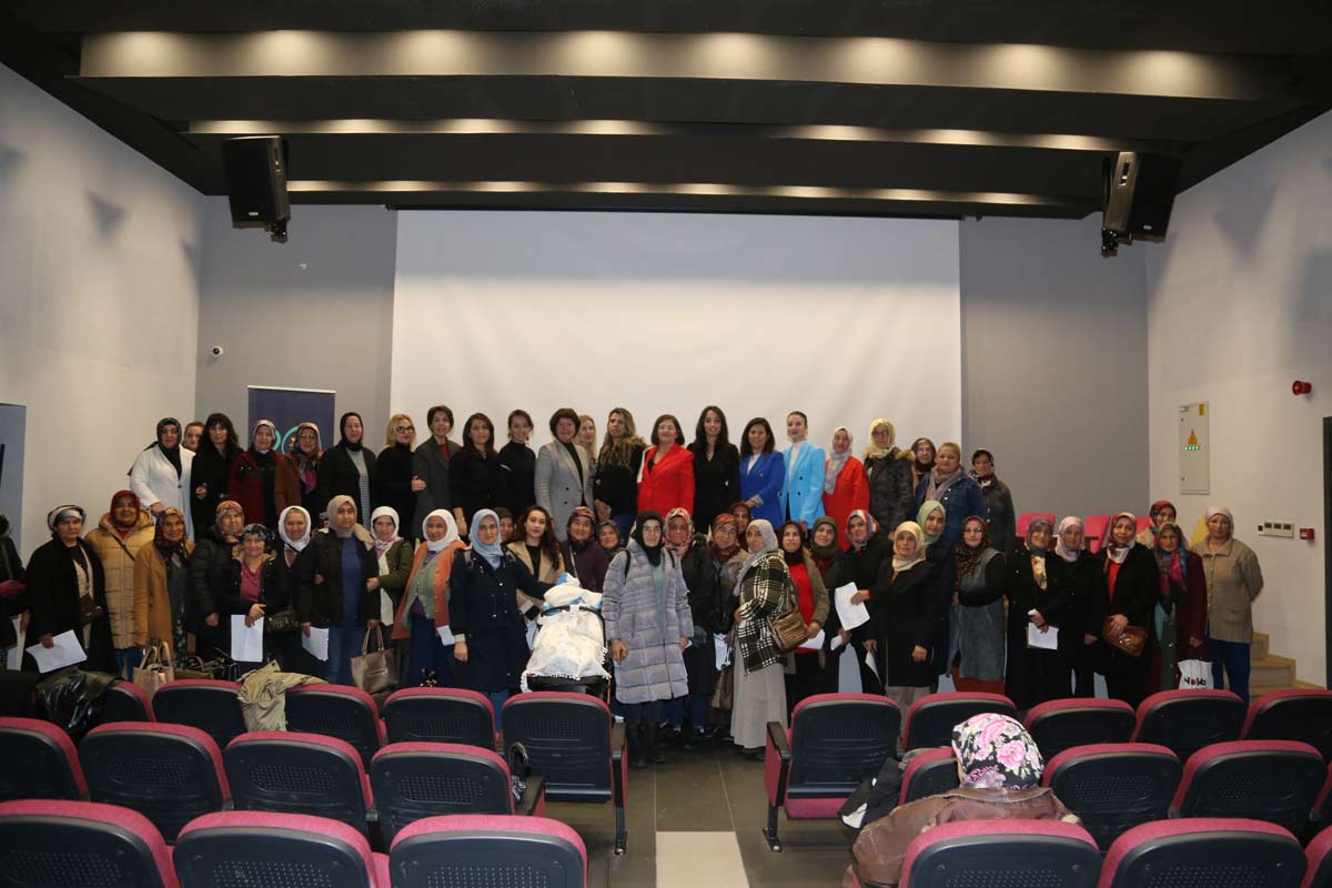 ÇAMELİ’NDE KADINLARA ÇOCUK SAĞLIĞI EĞİTİMİ VERİLDİ
