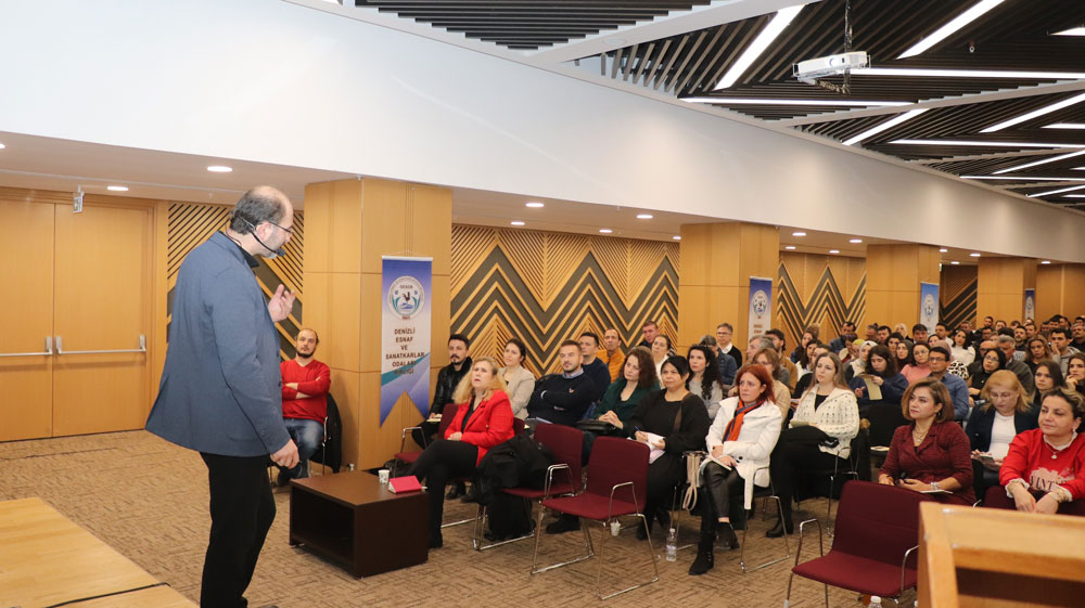 DENİZLİ ESNAFIYLA BÜYÜYOR