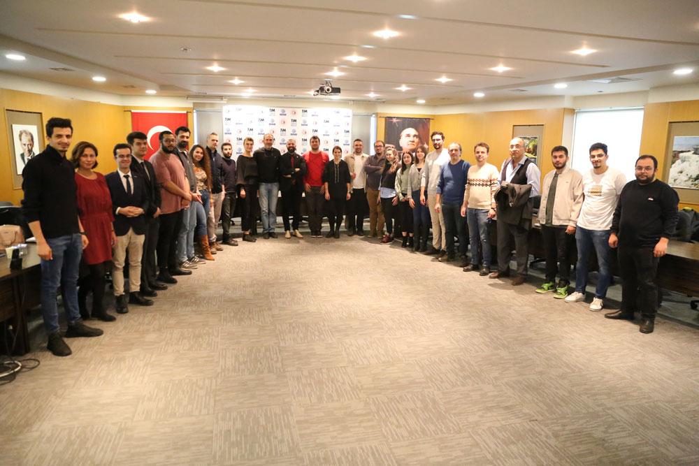 MAKİNE SEKTÖRÜNE İHRACAT BECERİLERİ EĞİTİMİ VERİLDİ