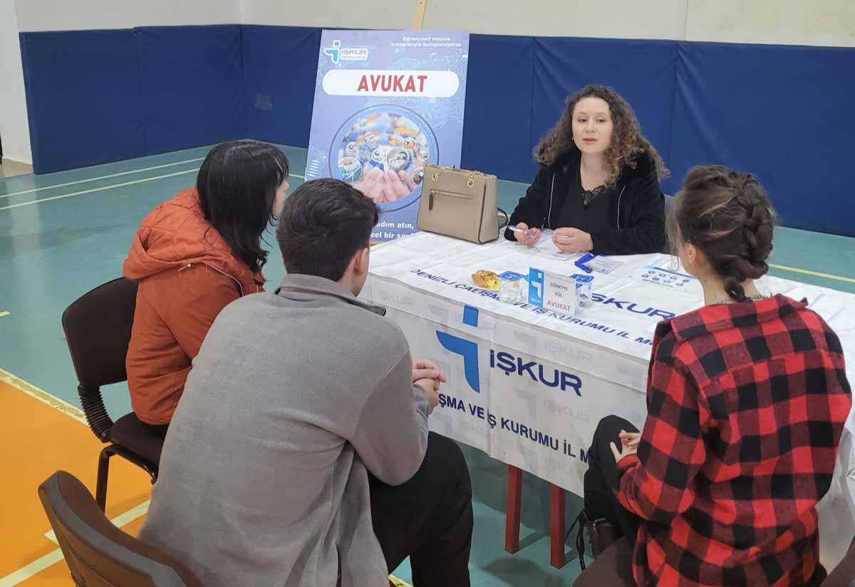 MESLEK TANITIM GÜNÜ DÜZENLENDİ