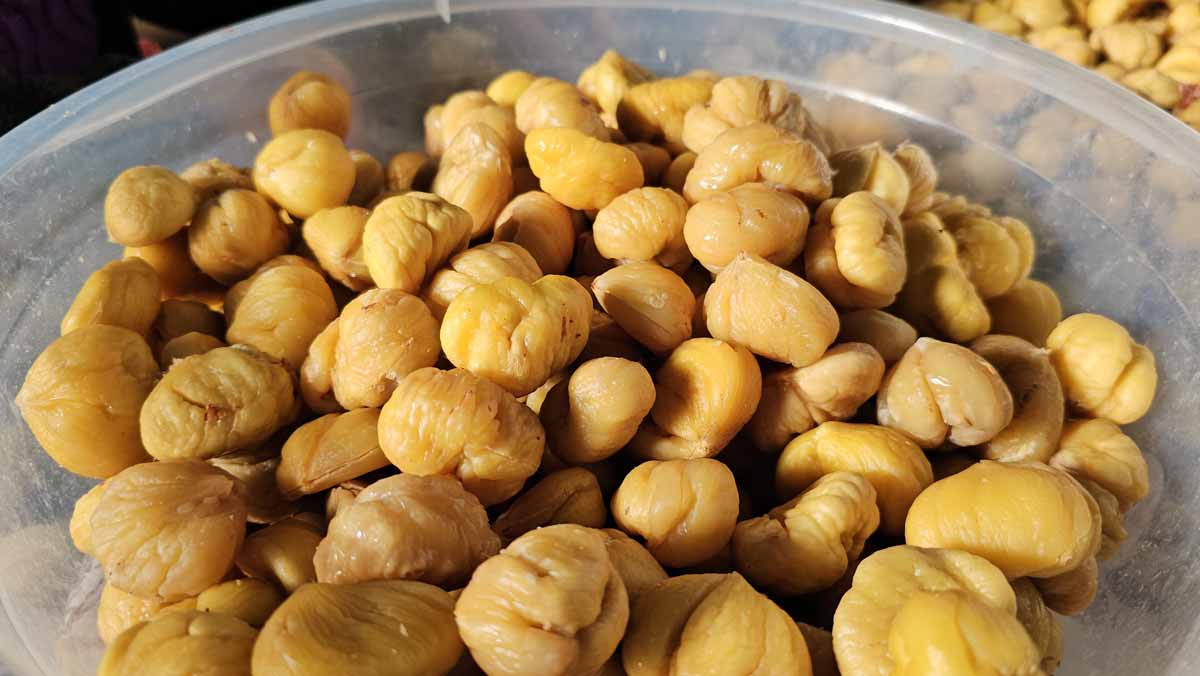 NAZİLLİ'NİN KESTANE ŞEKERİ, UZAK DOĞU SOFRALARINI SÜSLÜYOR