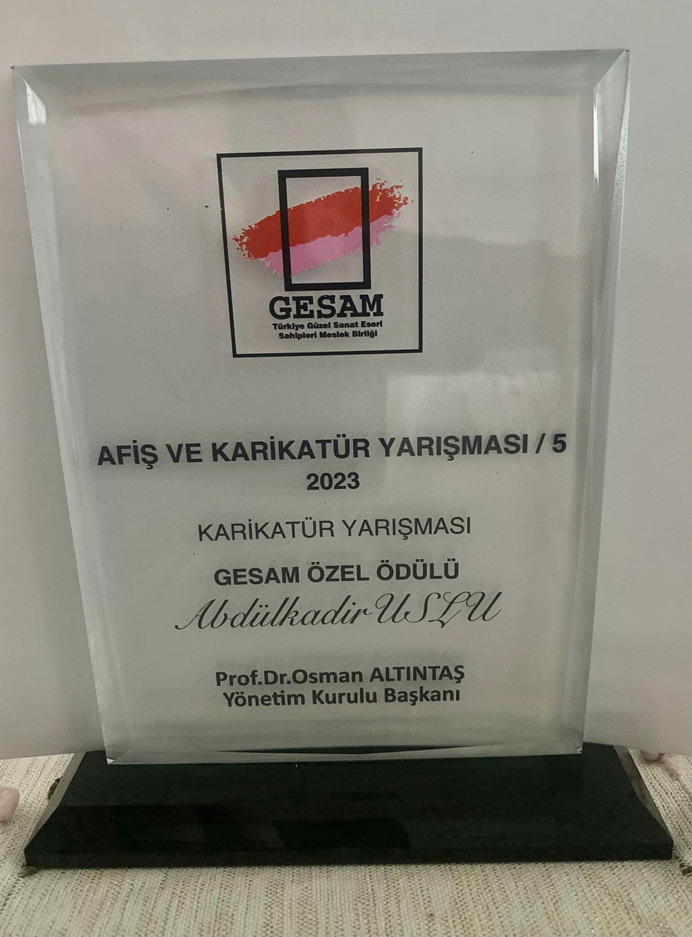 USLU’YA ÖZEL ÖDÜL