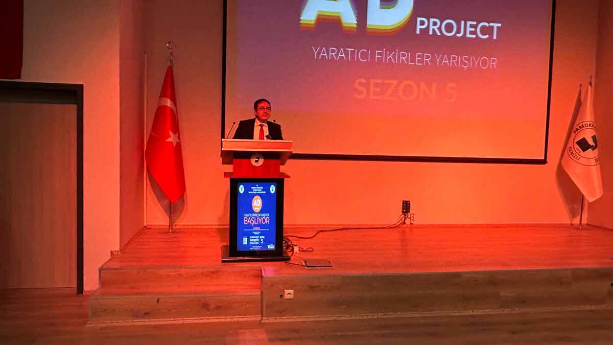 GENÇ İLETİŞİMCİLER YENİLİKÇİ FİKİRLERİYLE YARIŞTI