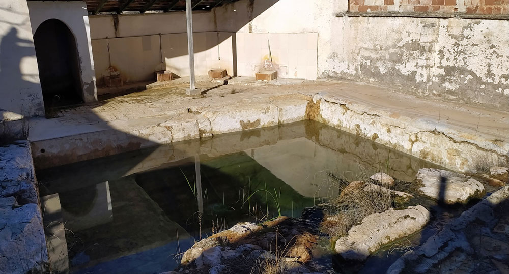 HİSARCIK’TAKİ TARİHİ ROMA HAMAMININ HALİ İÇLER ACISI