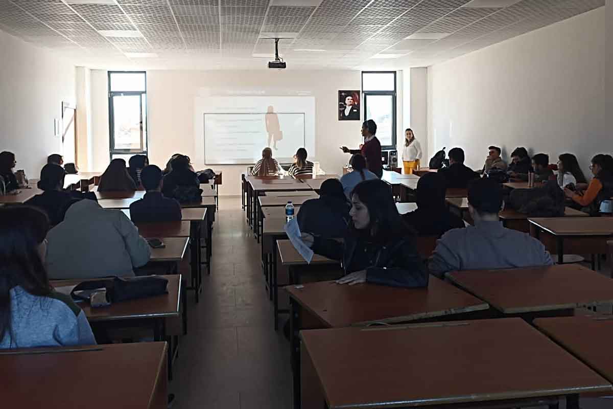 İŞKUR’DAN KARİYER DERSİ