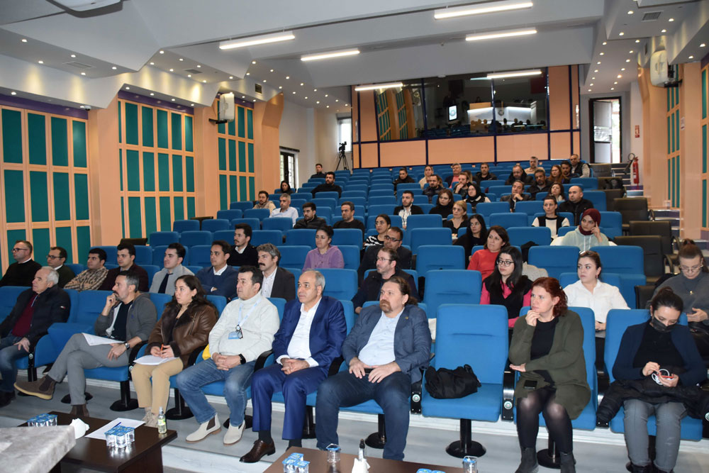 MESLEKİ EĞİTİMİN SORUNLARI KONUŞULDU