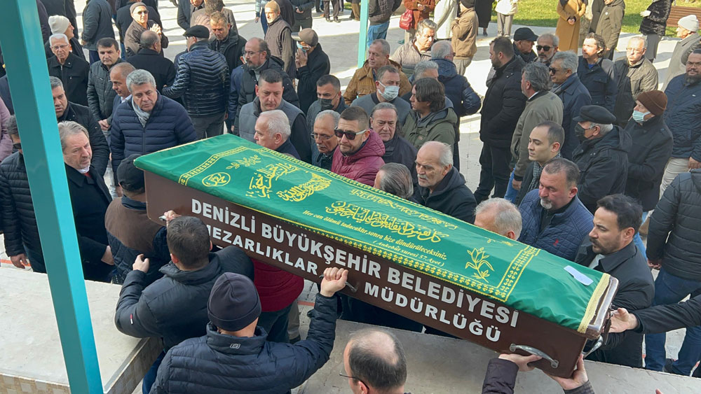 ZOLAN VE ÖRKİ, ÇOBAN AİLESİNİ YALNIZ BIRAKMADI