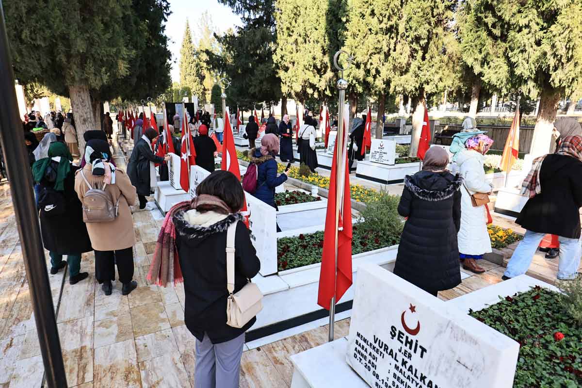 DENİZLİ, YENİ MEDYA KAMPINE EV SAHİPLİĞİ YAPTI