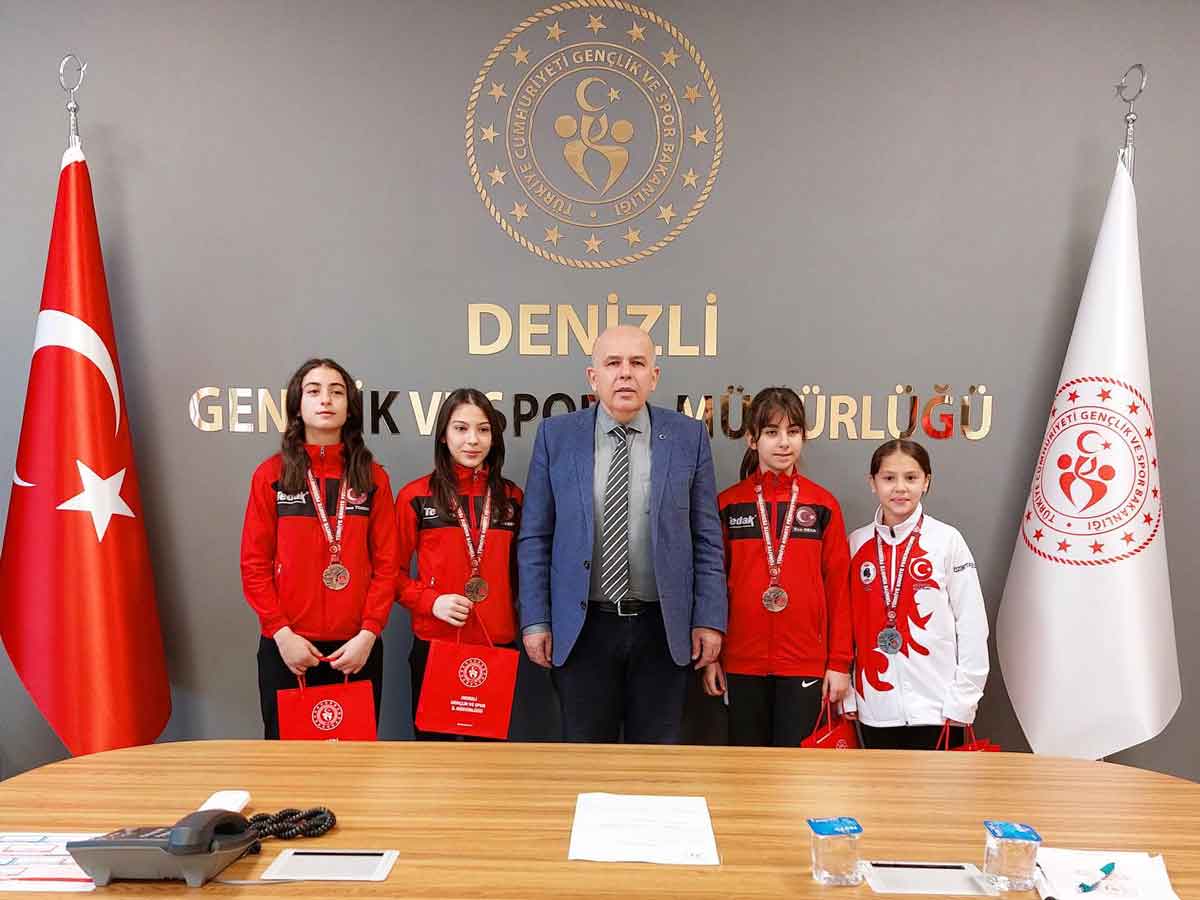 DENİZLİLİ YILDIZLAR MİLLİ TAKIMA SEÇİLDİ