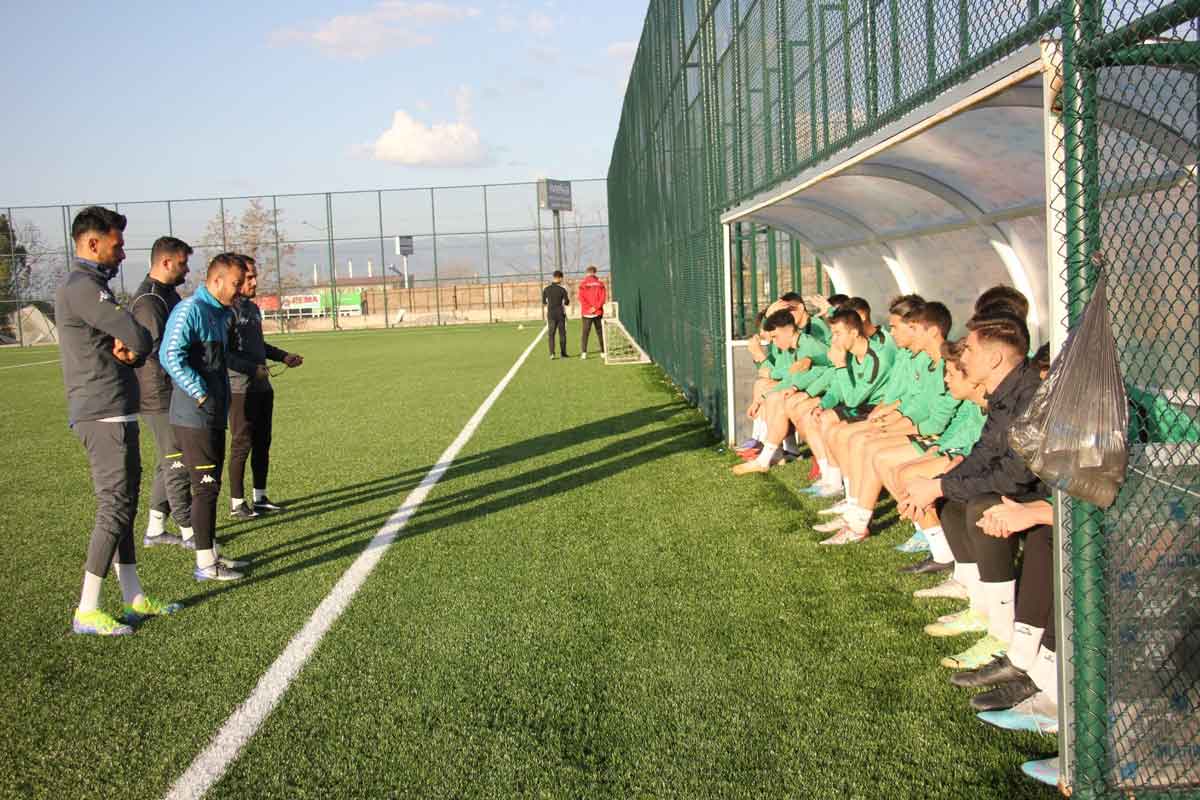 GENÇLER İYİ YOLDA, HEDEF BANDIRMA