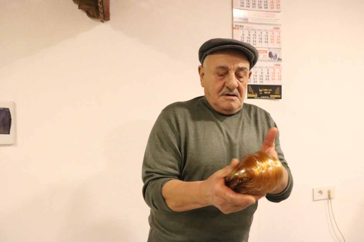 KIŞ AYLARININ VAZGEÇİLMEZİ ‘TEL HELVA’  