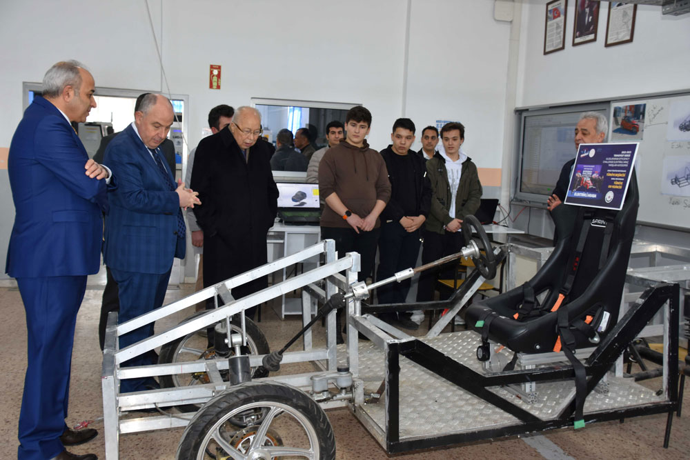 VALİ COŞKUN DENİZLİ OSB’Yİ ZİYARET ETTİ