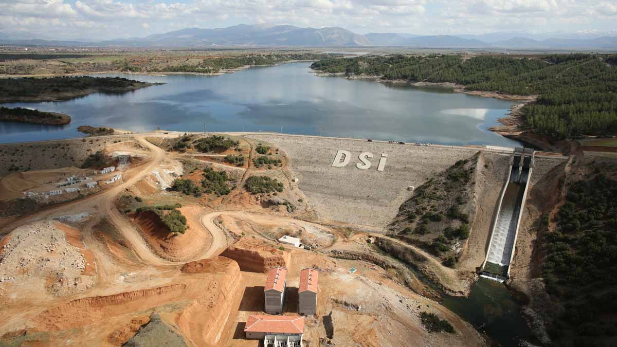 21 YILDA 79 SULAMA TESİSİ