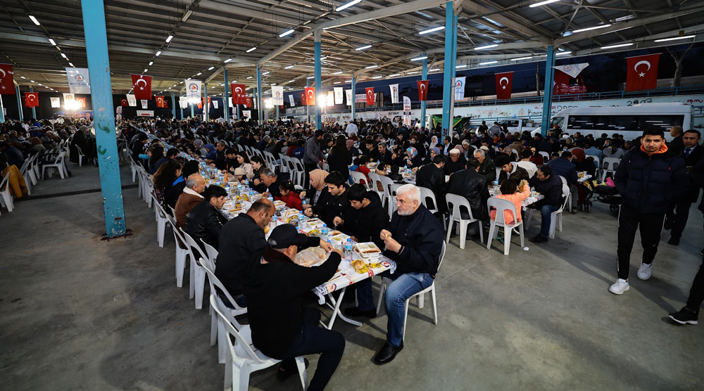 BÜYÜKŞEHİR İFTAR SOFRASI KAYIHAN’A KURULDU