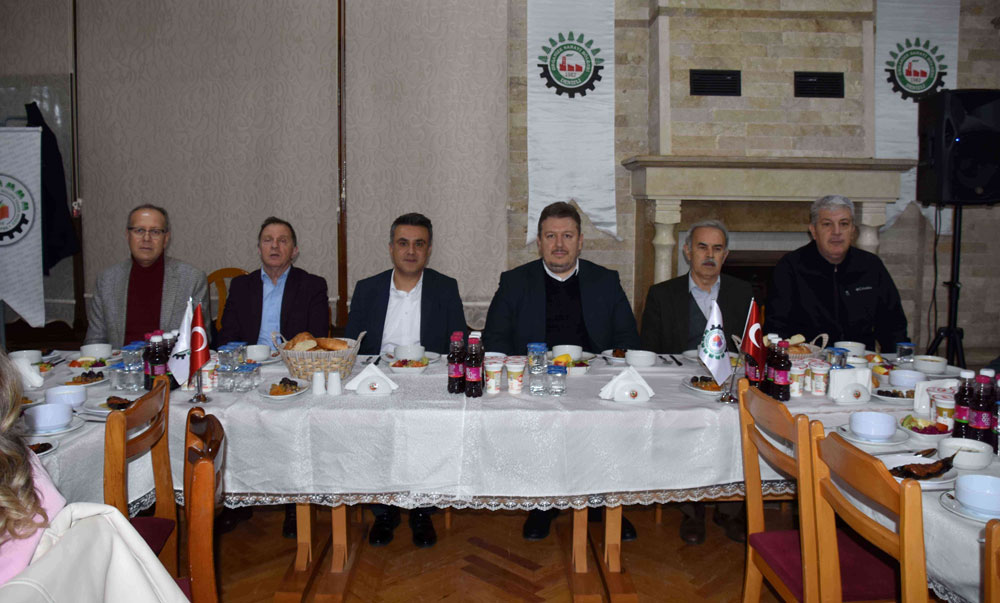 DOSTEK’TE GELENEKSEL İFTAR BULUŞMASI