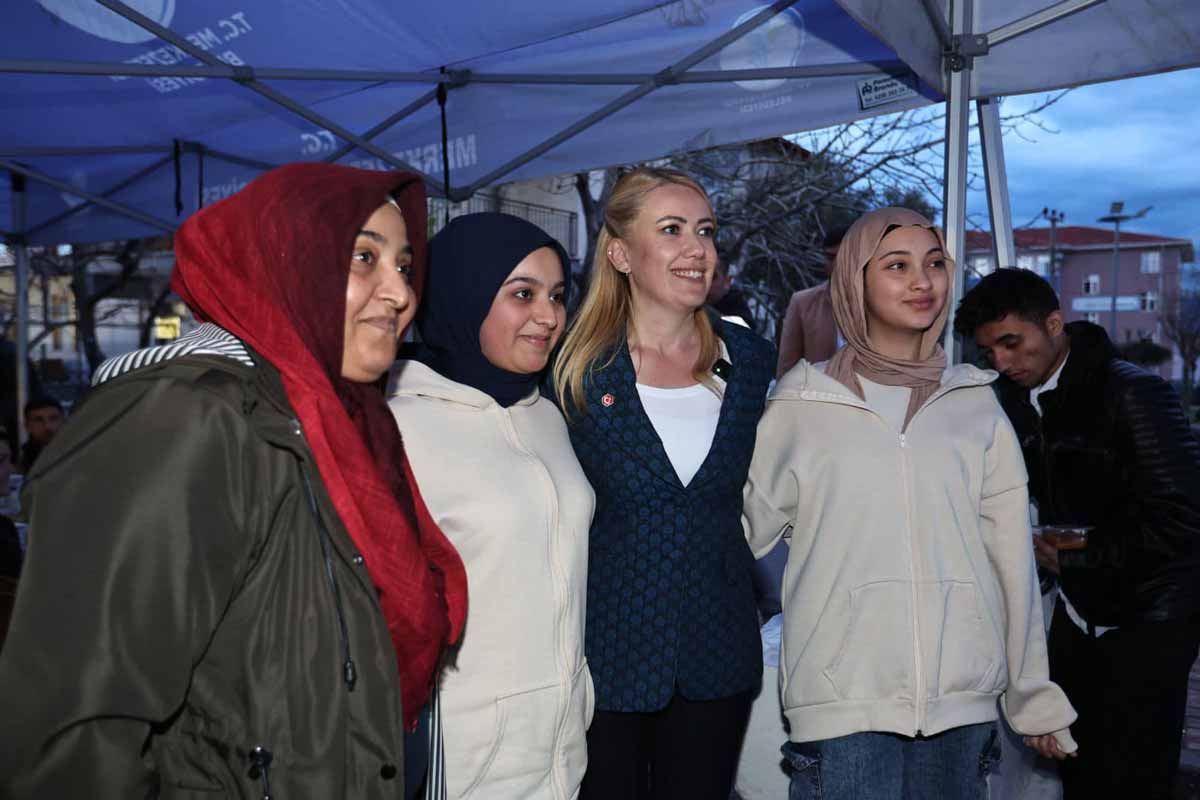 MERKEZEFENDİ'DE GÖNÜL SOFRASI GÜLTEPE MAHALLESİ'NE KURULDU