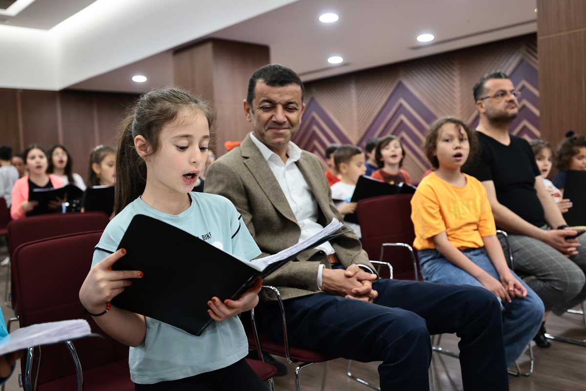 BÜYÜKŞEHİR'DEN 23 NİSAN'A ÖZEL İKİ KONSER