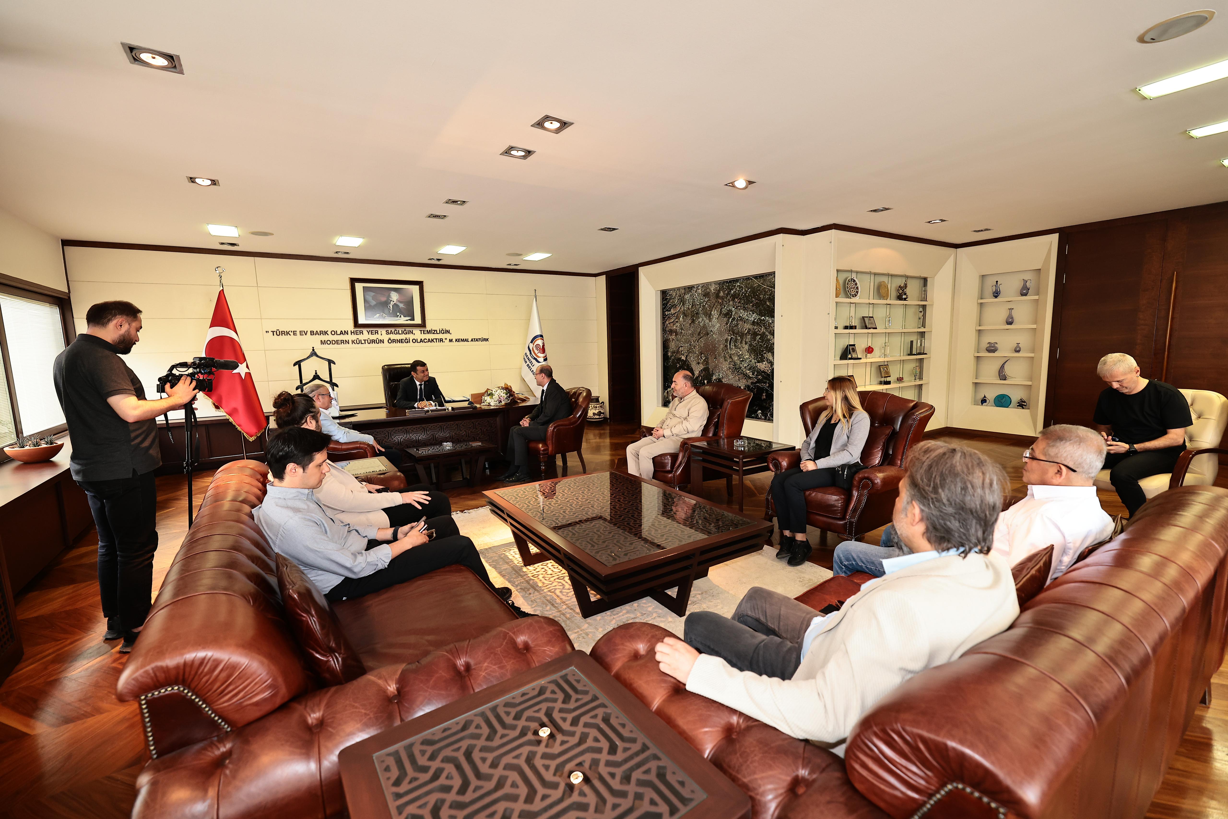 GAZETECİLER CEMİYETİ’NDEN ÇAVUŞOĞLU ZİYARETİ