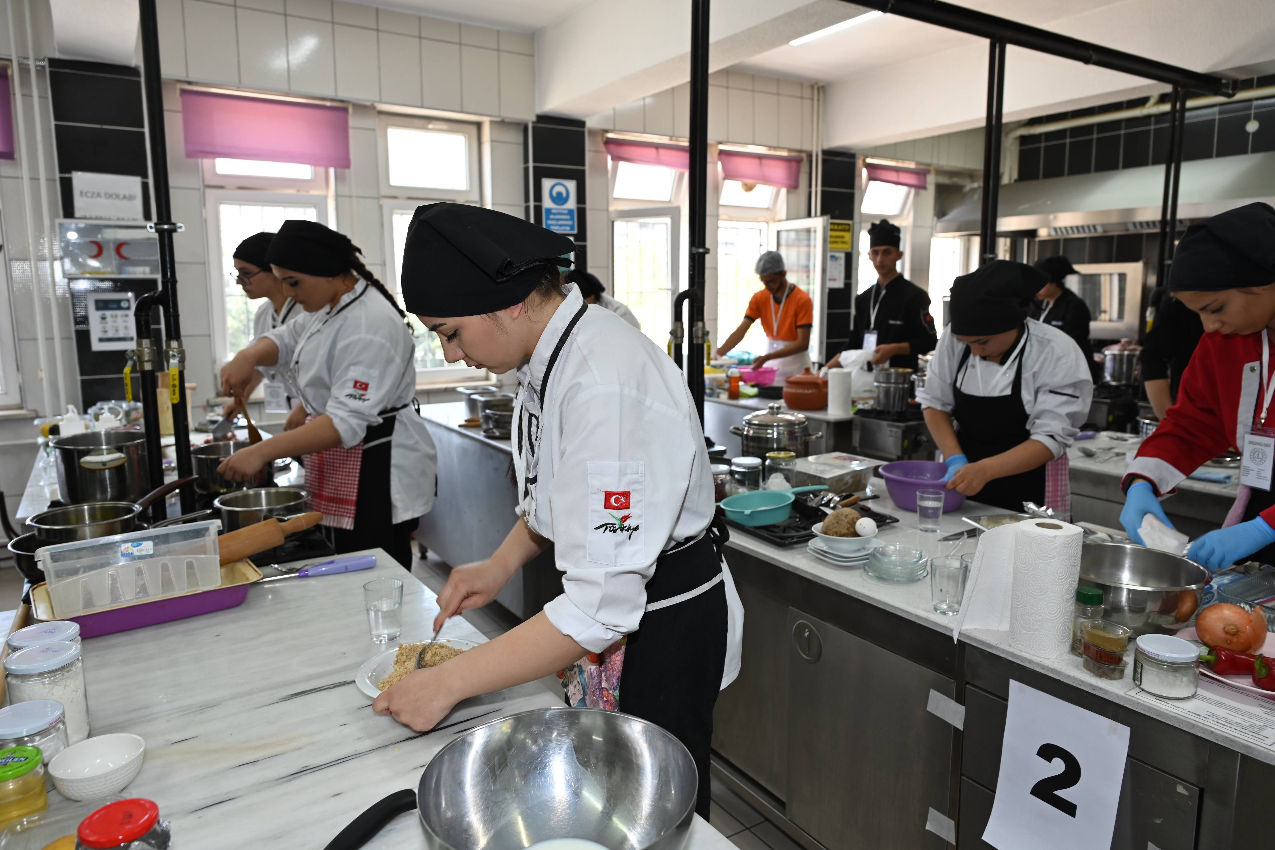 MİLLİ LEZZETLERDE BÖLGE FİNALİ