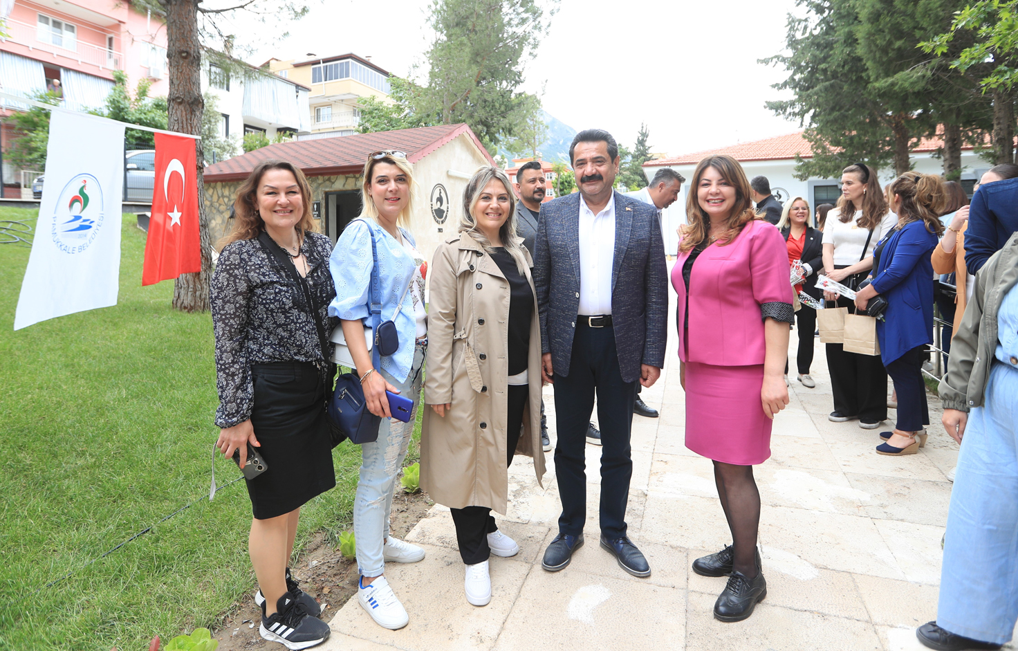 PAMUKKALE BELEDİYESİ ANNELERİ UNUTMADI