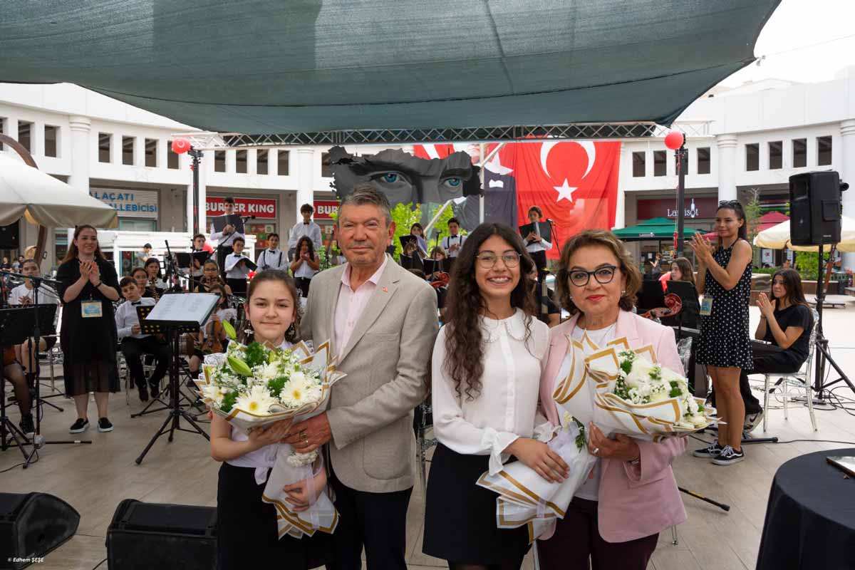 BİLİM VE SANAT ŞENLİĞİ DÜZENLENDİ