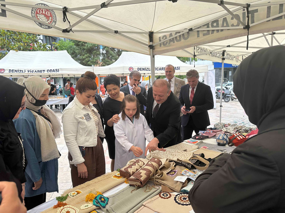 ENGELLİLER HAFTASI’NDA DTO’DA BULUŞTULAR