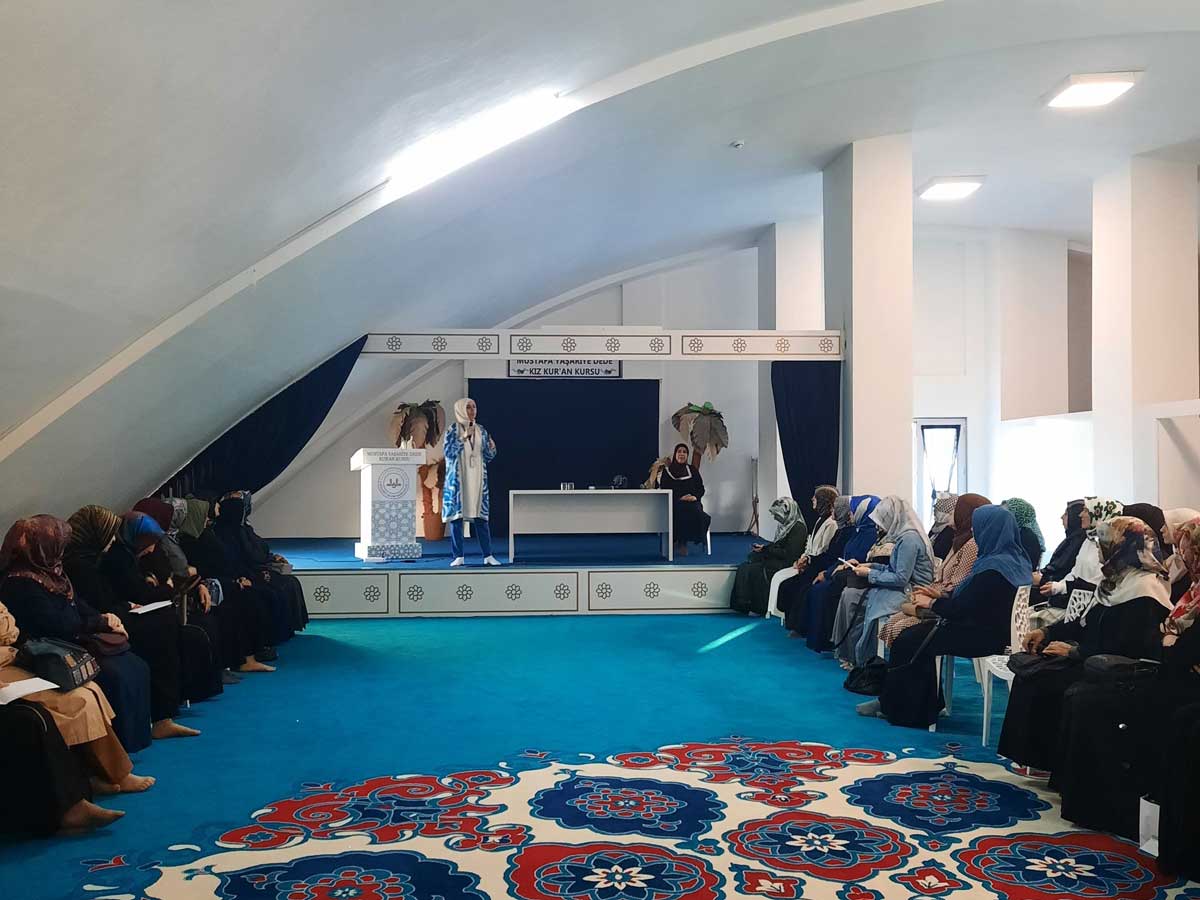 KUR'AN KURSU ÖĞRETİCİLERİ DRAMA EĞİTİMİ ALDI