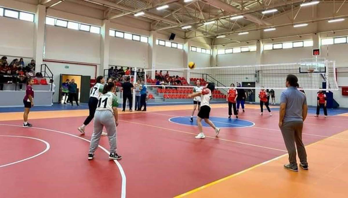 OKUL SPORLARI VOLEYBOL TURNUVASI BEKİLLİ'DE GERÇEKLEŞTİ  