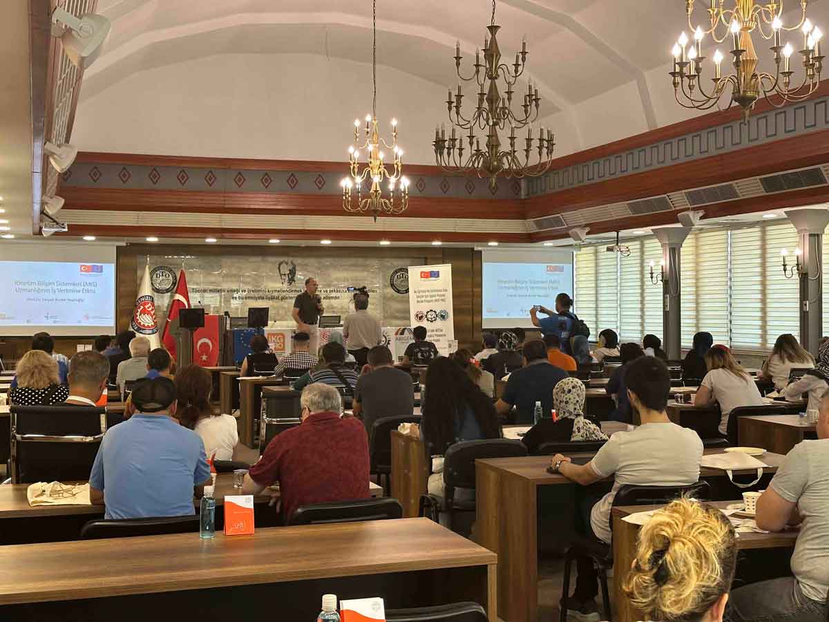 DTO’NUN İSTİHDAM FUARI DOLDU TAŞTI