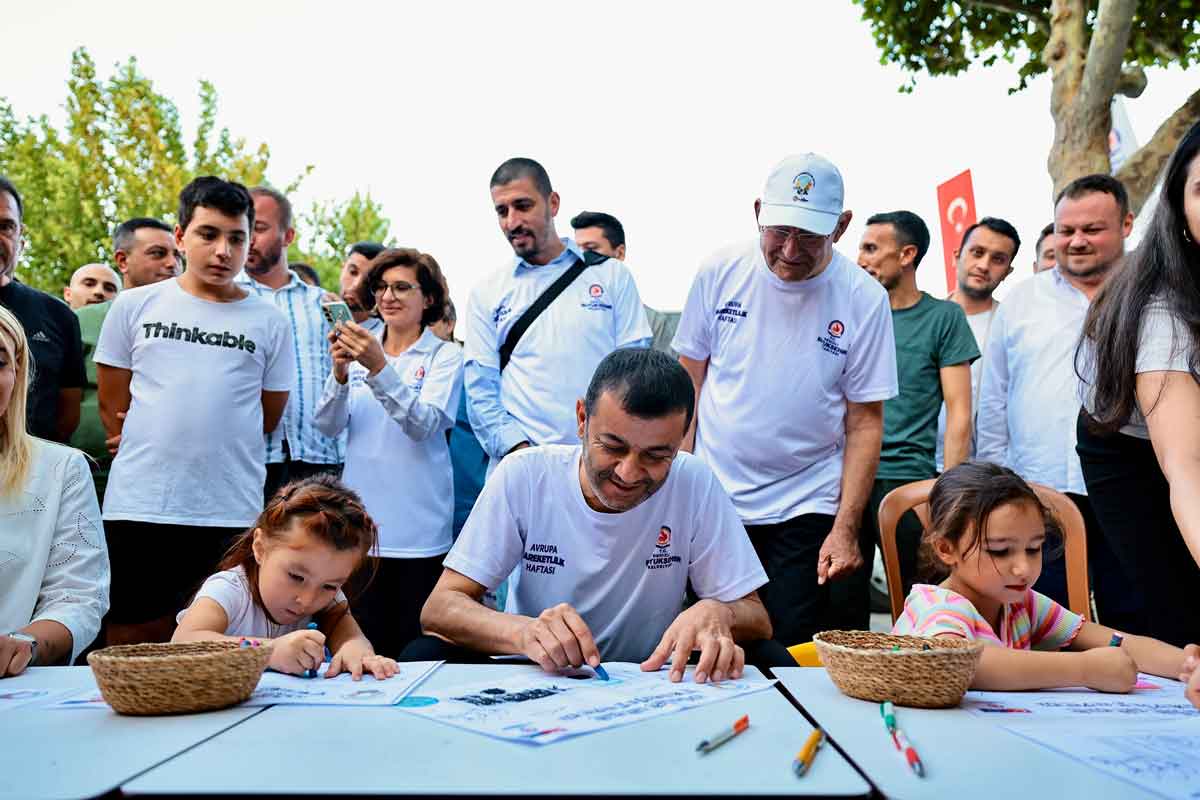 Denizli’de Hareketlilik Haftası etkinlikleri yürüyüş ile başladı.