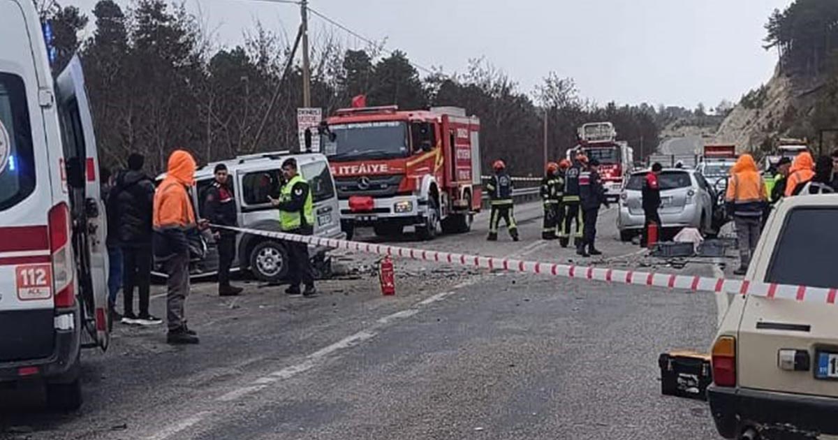 ÇAMELİ’DE KAZA 2 ÖLÜ 4 YARALI