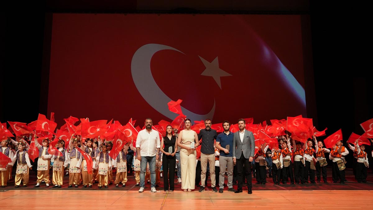 “HASAT” GÖSTERİSİYLE ANADOLU’NUN RENKLERİ SAHNEDE