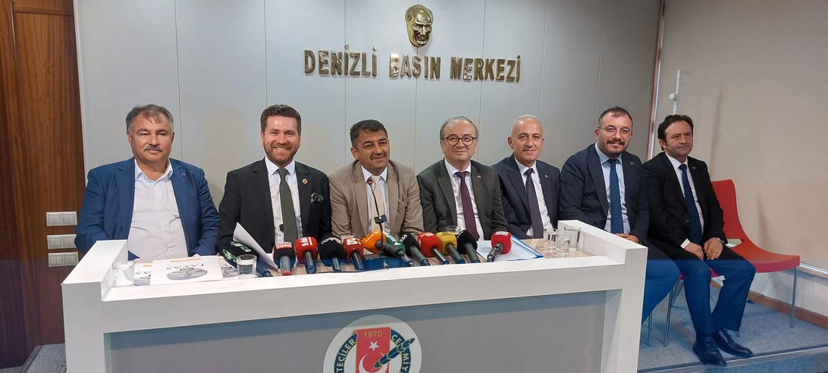 BAŞKANLAR RESTİ ÇEKTİ TÜTÜNCÜ AVANSA KAVUŞTU