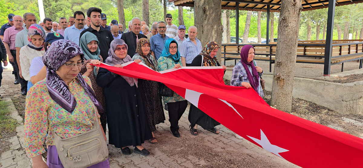 BİNGÖL ŞEHİDİ ÖZTÜRK UNUTULMADI