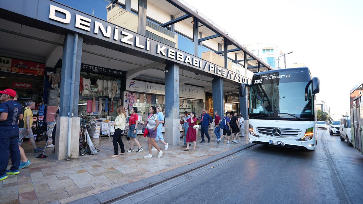 ÇADIR KALDIRILDI OTOBÜSLER İÇİN OTOPARK YAPILDI