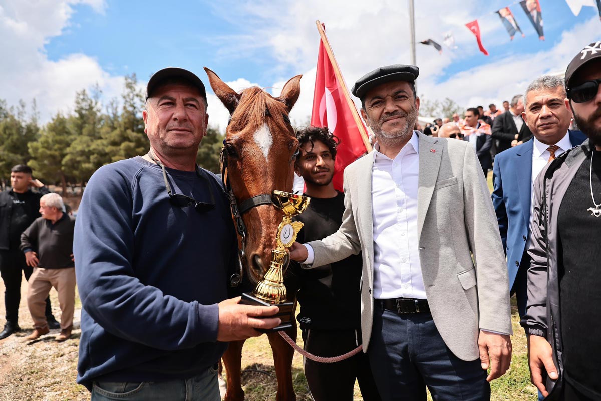 ÇAL’DA BÜYÜK ŞENLİK