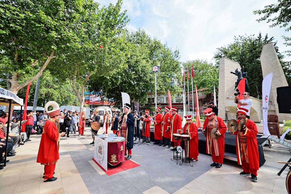 DENİZLİ’DE ENGELLİLER HAFTASI’NA ANLAMLI YÜRÜYÜŞ