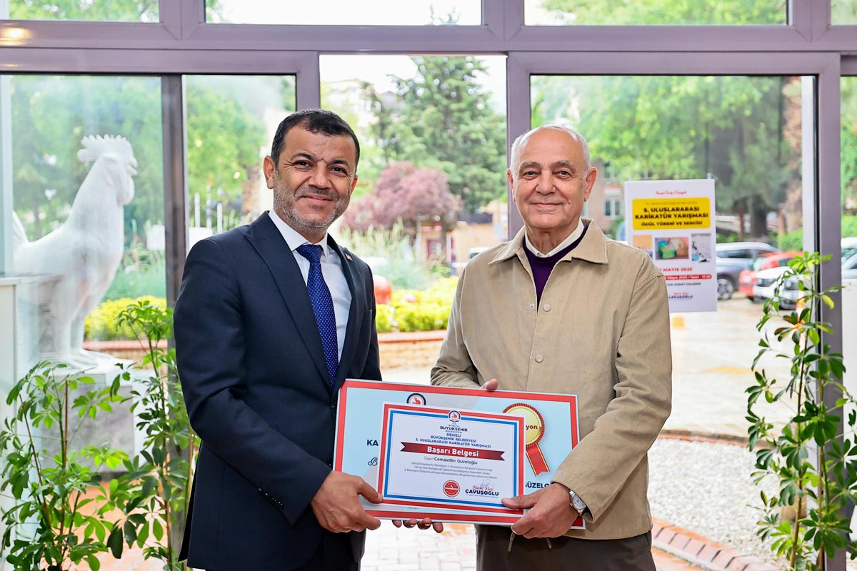 ESERLER SERGİLENDİ ÖDÜLLER SAHİPLERİNİ BULDU
