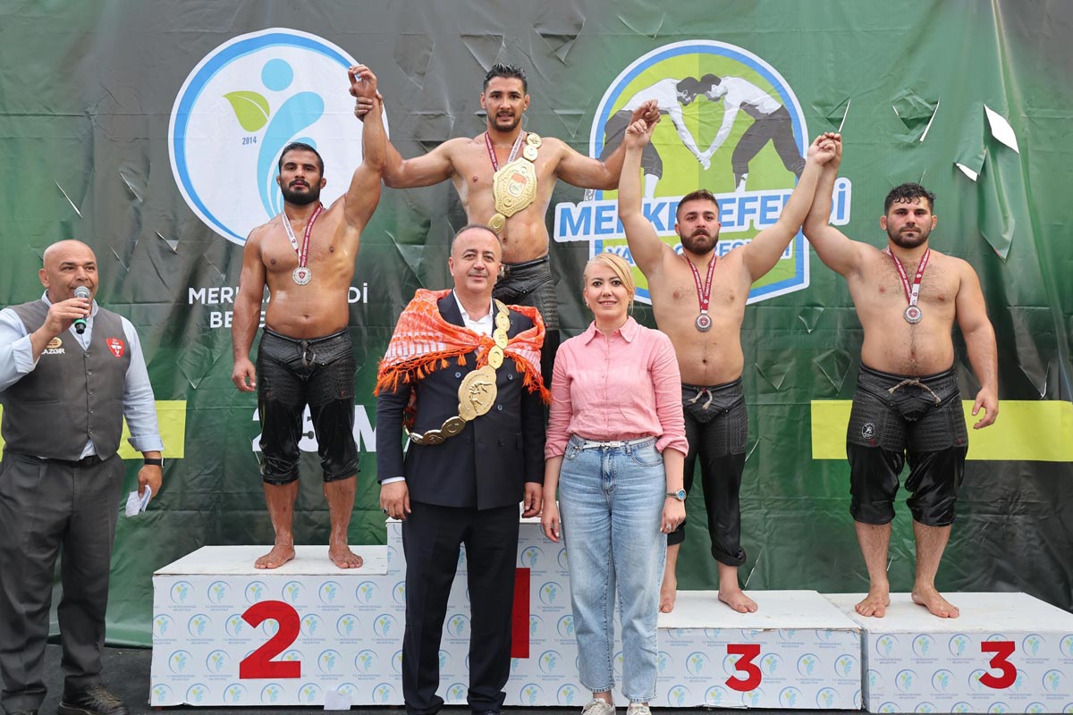 MUSTAFA TAŞ BAŞPEHLİVAN OLDU