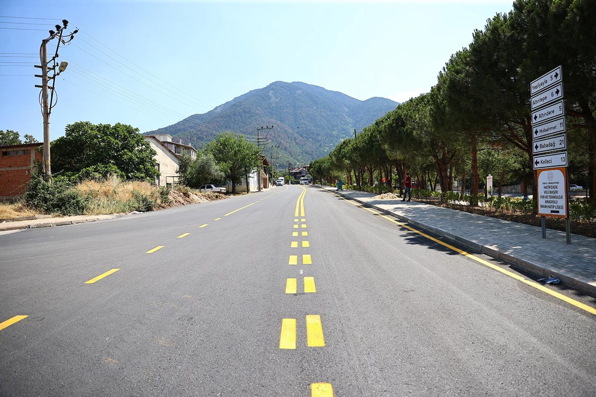 GÖVEÇLİK’TE ATIL ARAZİ PARK OLDU