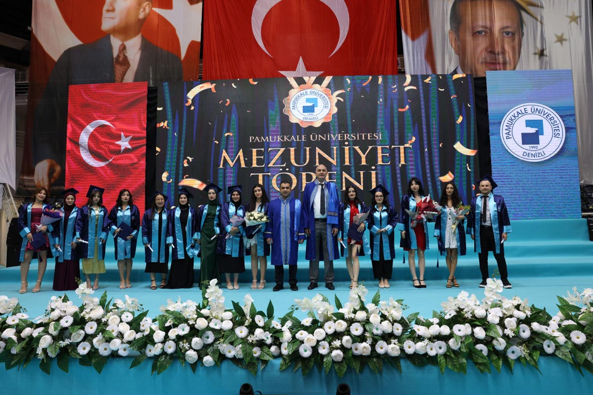 BIÇAK USTALARI MEZUN OLDU